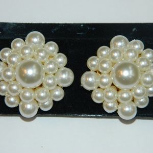 Vintage Pearl Cluster Clip Earrings
